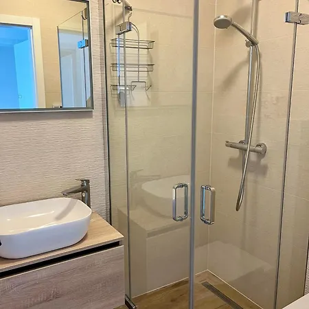 Marina Vista Escape, Lux Seaview 3 Bedrooms Penthouse Apartmán *