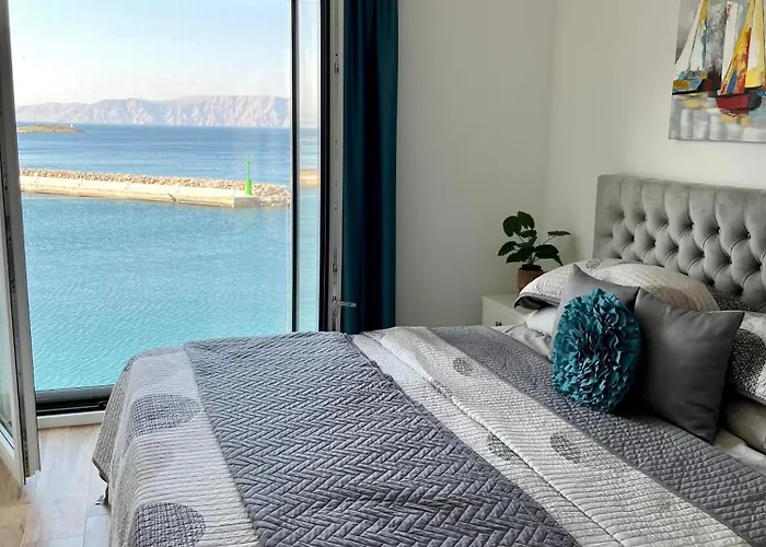 Marina Vista Escape, Lux Seaview 3 Bedrooms Penthouse アパート